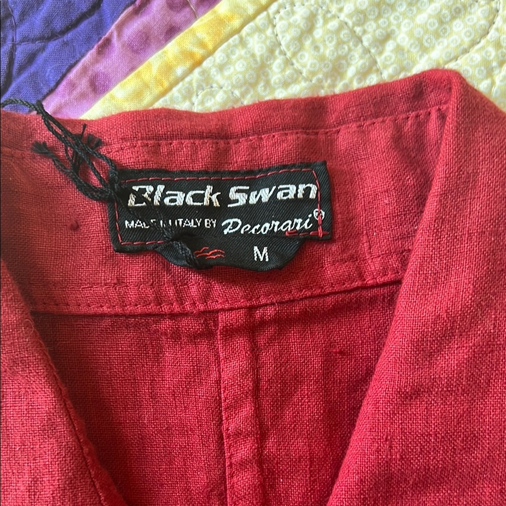 Sleeveless Linen Button-Up Top - Picture 9 of 12